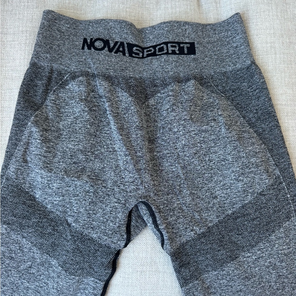 Fashion Nova Sport Shaping Leggings